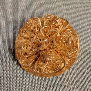 Vintage scarf clip